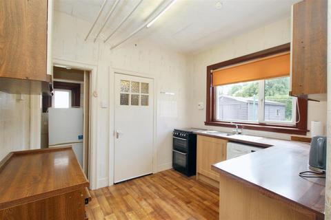 16 Waterloo Drive, Lanark, ML11 7QN
