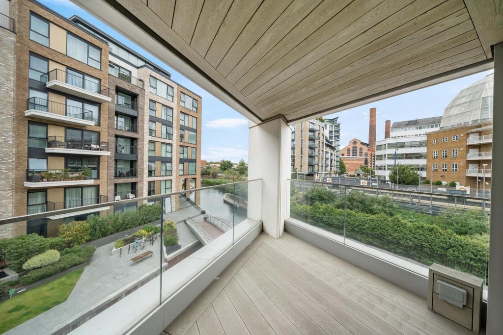 Chelsea Creek Tower SW6 2 RQ