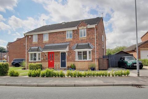 3 bedroom semi-detached house for sale, Mill View Road, Beverley