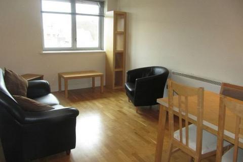 2 bedroom flat to rent, Ropewalk Court, Nottingham NG1