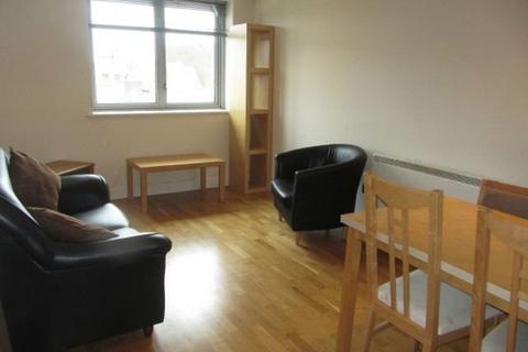 2 bedroom house to rent, Ropewalk Court, Nottingham NG1