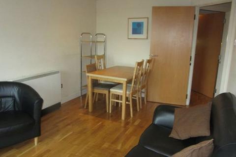 2 bedroom house to rent, Ropewalk Court, Nottingham NG1