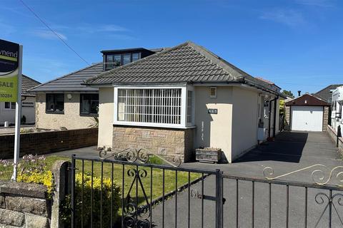 2 bedroom semi-detached bungalow for sale, Kings Road, Bradford