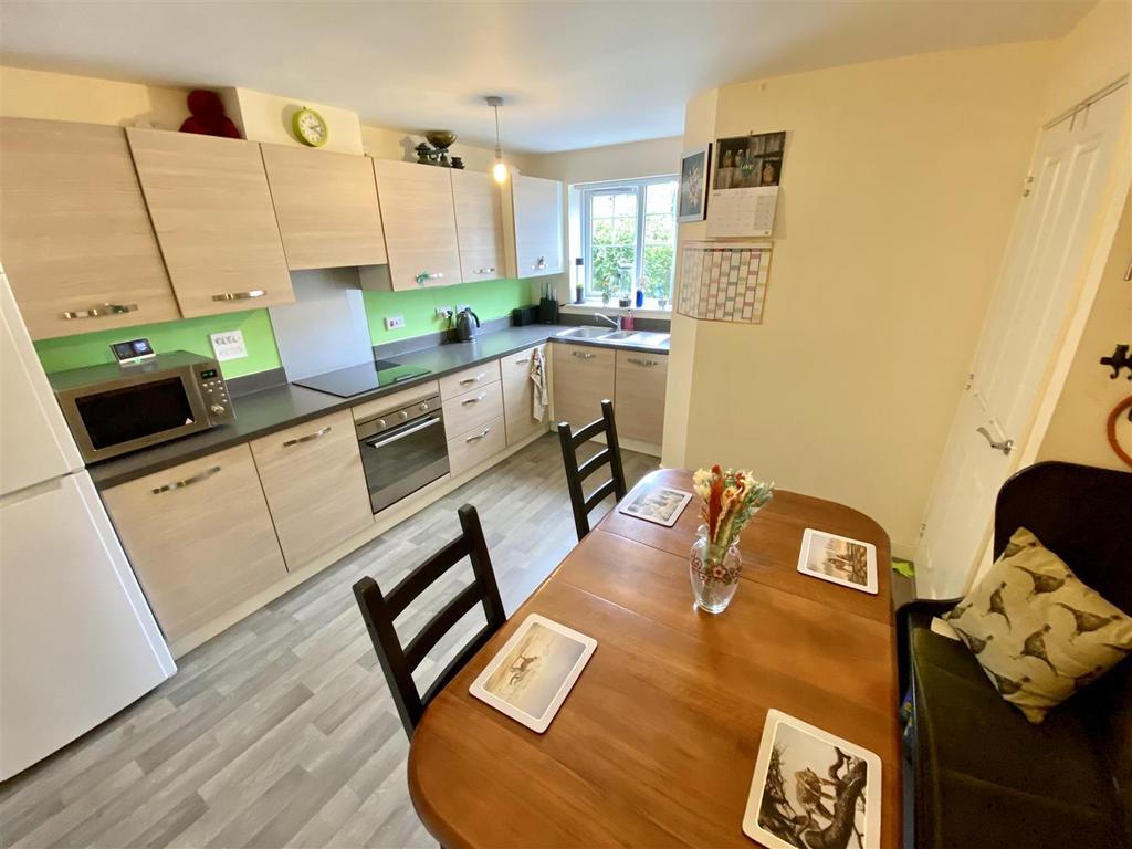 Open Plan Kitchen and Dining Room