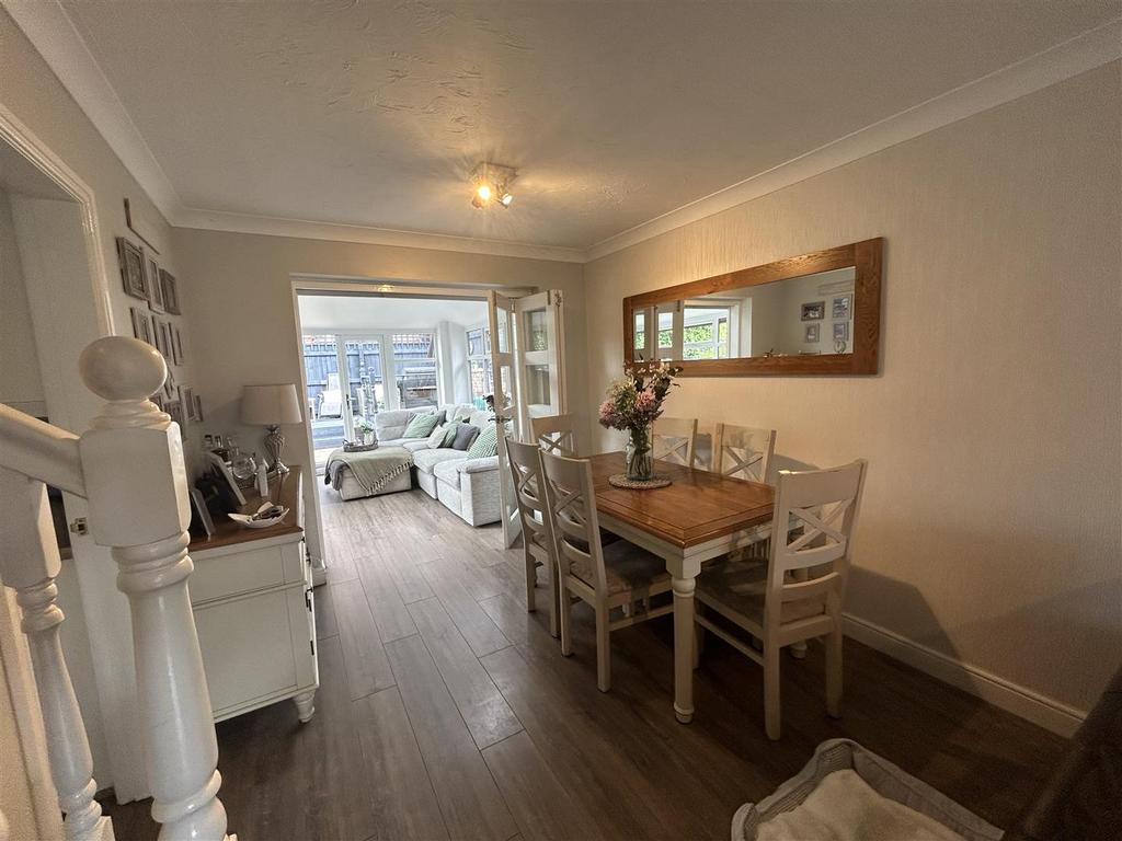 THROUGH LOUNGE & DINING AREA