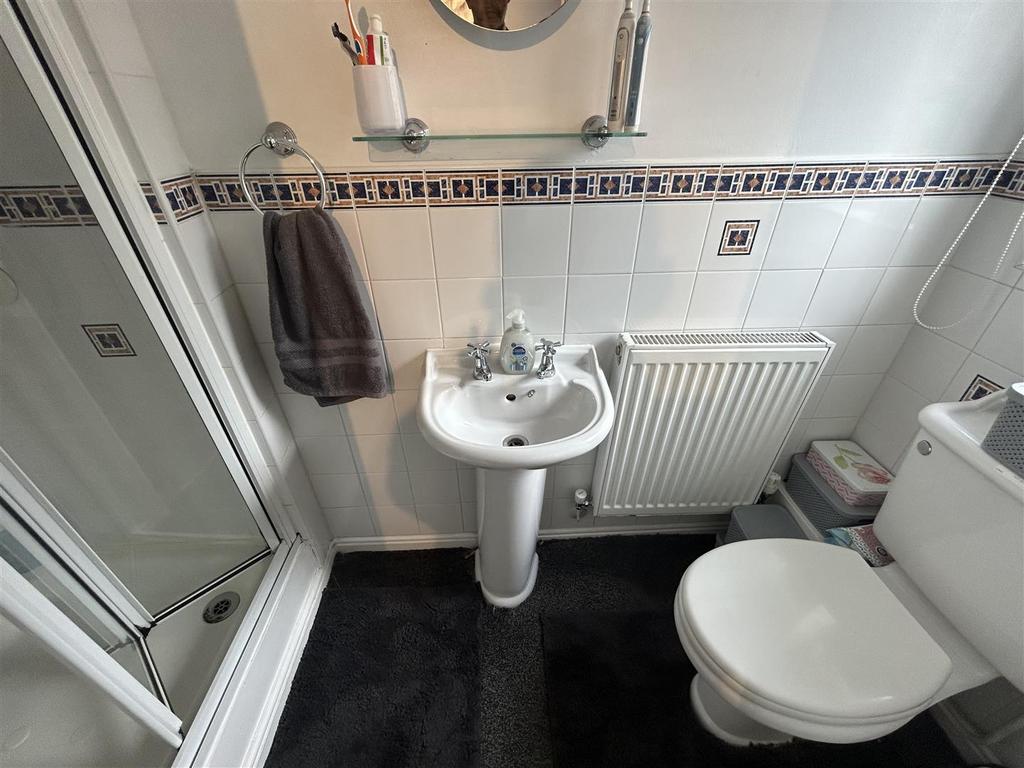 En suite shower room