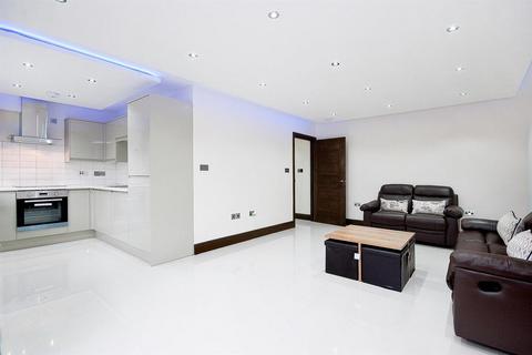 2 bedroom flat for sale, The Water Gardens, London W2