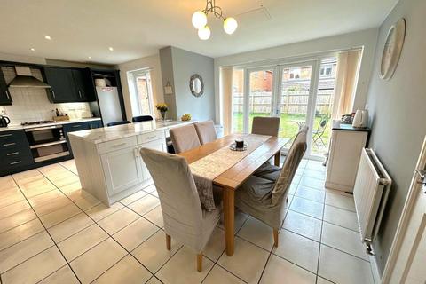 3 Bancroft Close, Wootton, Northampton, NN4 6BN
