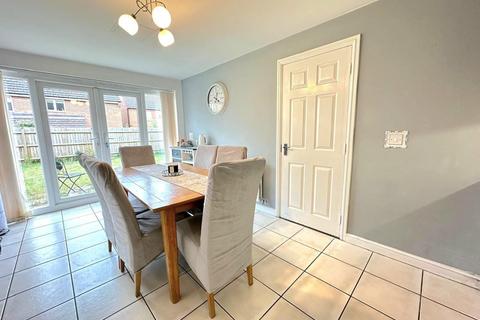 3 Bancroft Close, Wootton, Northampton, NN4 6BN