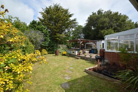 4 bedroom detached bungalow for sale, CENTRAL RYDE