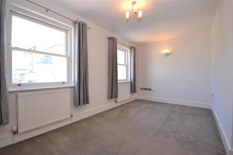 2 bedroom semi-detached house to rent, Waterford Mews, Lismore Road, Eastbourne BN21