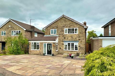 5 bedroom detached house for sale, Meadow Close, Whaley Bridge, High Peak