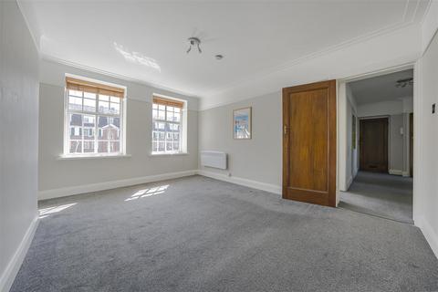 2 bedroom flat for sale, Richmond Hill Court, Richmond