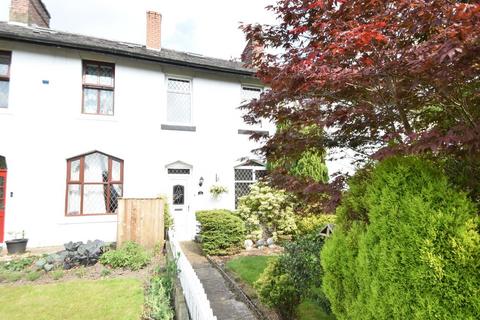 3 bedroom cottage for sale, Walmersley Old Road, Bury BL9