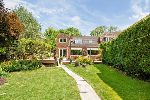 50 Beeby Road, Scraptoft, Leicester, LE7 9SG