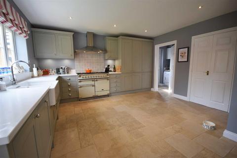 5 bedroom detached house for sale, North Meadow View, St Crispins Duston, Northampton