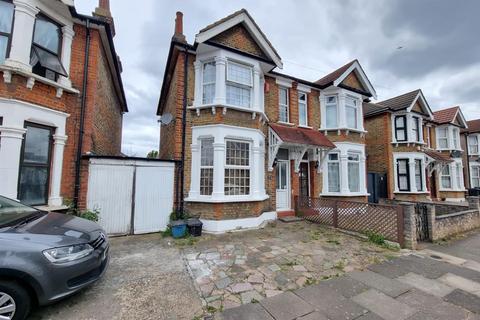 4 bedroom semi-detached house for sale, Mitcham Road, Ilford