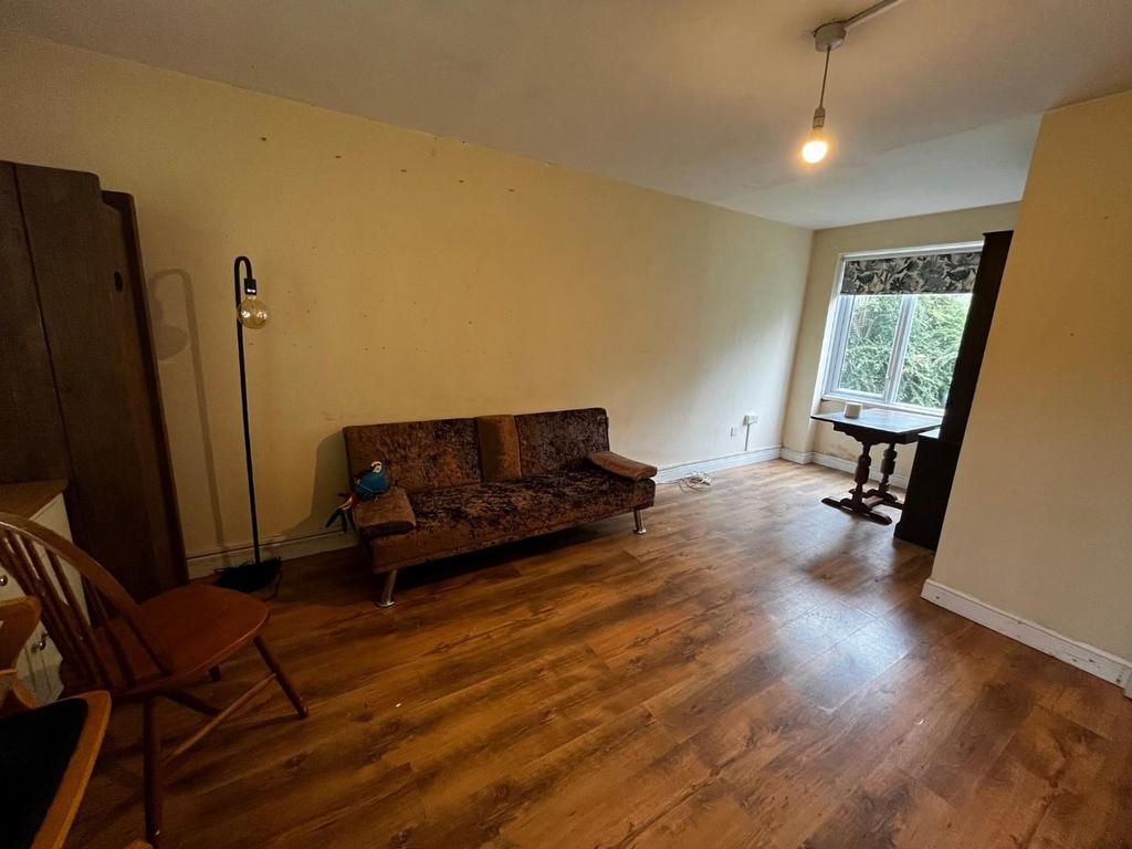 Lounge Dining Room.jpg