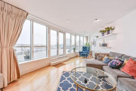 2 bedroom apartment for sale, Bridge House, St George Wharf, London