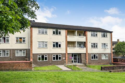 2 bedroom apartment for sale, Castlefields, Oswestry