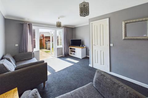 2 bedroom end of terrace house for sale, Overton Way, Reepham