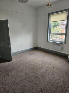 1 bedroom flat to rent, Portland Road, Manchester M27