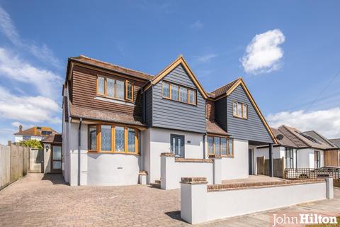 4 bedroom detached house for sale, Oaklands Avenue, Saltdean, Brighton