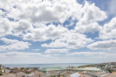 4 bedroom detached house for sale, Oaklands Avenue, Saltdean, Brighton