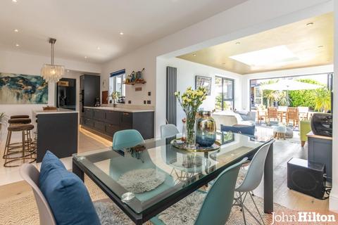 4 bedroom detached house for sale, Cranleigh Avenue, Rottingdean, Brighton