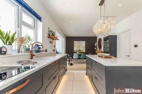 4 bedroom detached house for sale, Cranleigh Avenue, Rottingdean, Brighton