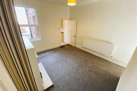 2 bedroom terraced house to rent, Riland Grove, Sutton Coldfield