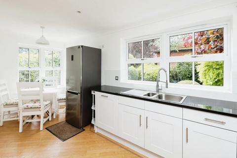 103 Wheatmoor Road, Sutton Coldfield, B75 7JS