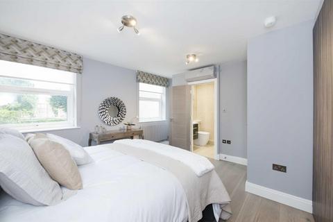 3 bedroom flat to rent, St John's Wood Park, St John's Wood, London