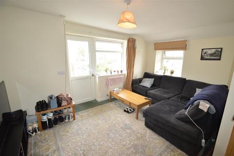 2 bedroom apartment to rent, 1st Floor Flat, 22 Eastgate, Cowbridge, Vale of Glamorgan, CF71 7DG