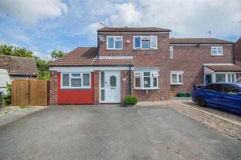 4 bedroom link detached house for sale, Boleyn Way, Boreham, Chelmsford