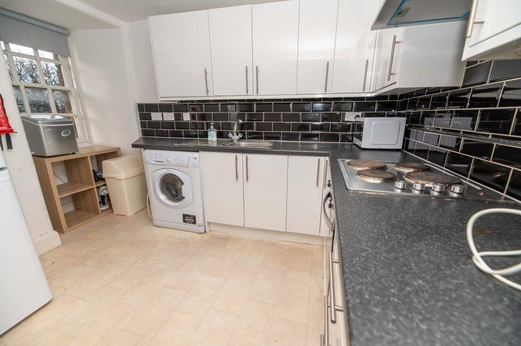 Apartment in Edinburgh - View 4