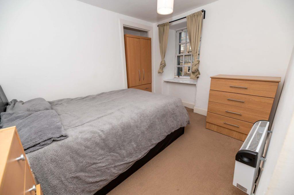 Apartment in Edinburgh - View 5