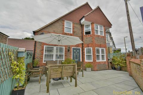 3 bedroom detached house for sale, Reginald Road, Bexhill-on-Sea, TN39