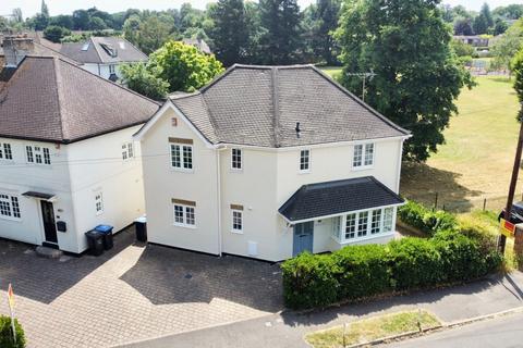 3 bedroom detached house for sale, Beechmont Avenue, Virginia Water, Surrey, GU25