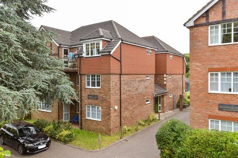 2 bedroom penthouse for sale, Pampisford Road, South Croydon, Surrey