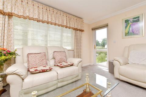 2 bedroom penthouse for sale, Pampisford Road, South Croydon, Surrey