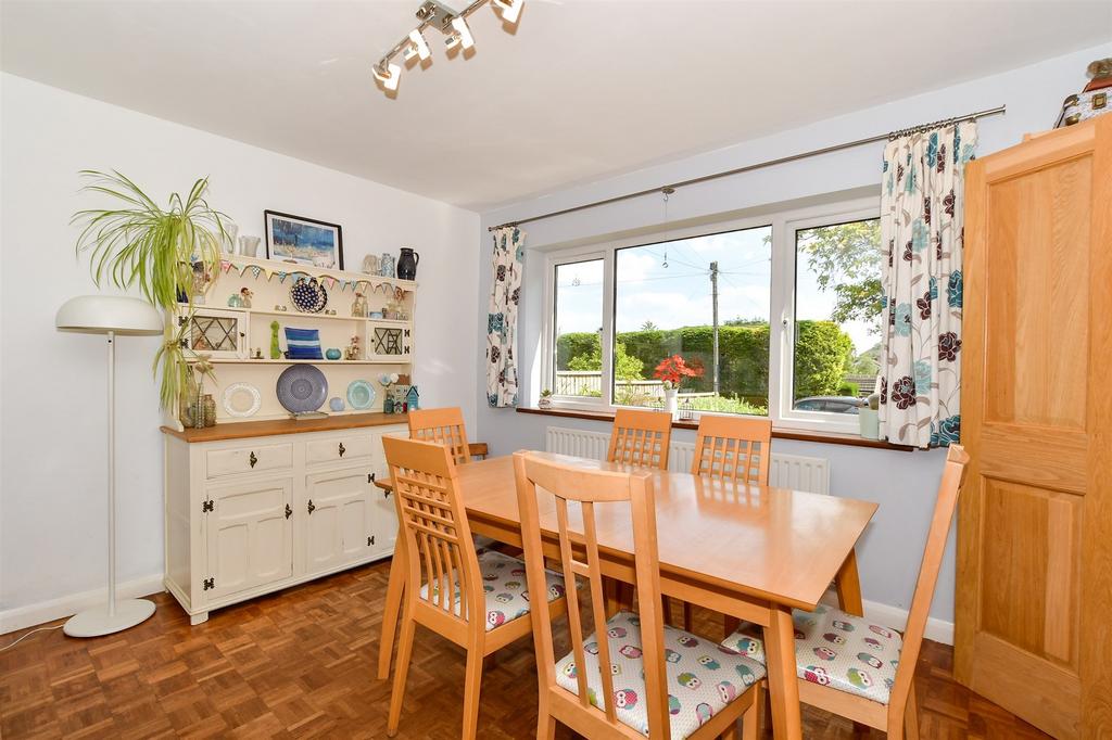 Carlton Road, Reigate, Surrey 4 bed link detached house for sale £675,000