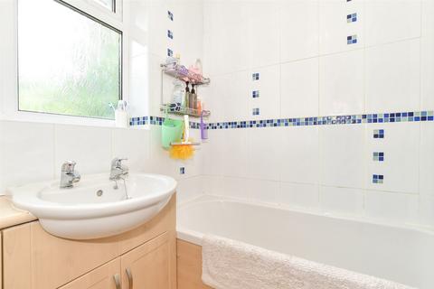 118 Carlton Road, Reigate, RH2 0JF