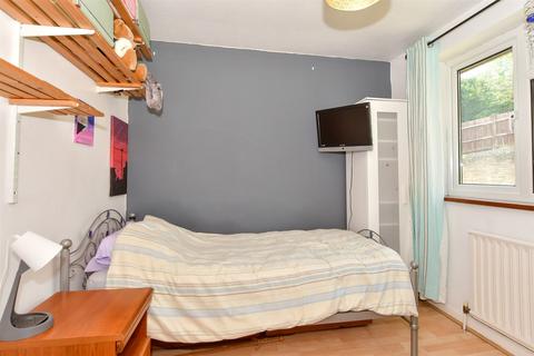 118 Carlton Road, Reigate, RH2 0JF