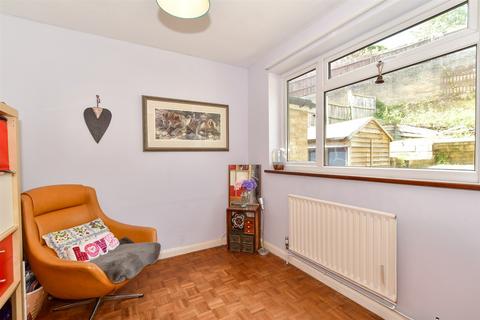 118 Carlton Road, Reigate, RH2 0JF