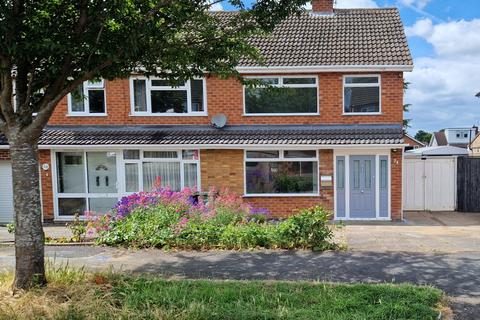 3 bedroom semi-detached house for sale, Fairstone Hill, Oadby, LE2