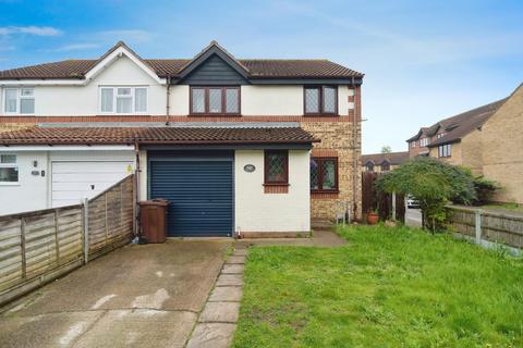 4 bedroom semi-detached house for sale, Erriff Drive, South Ockendon