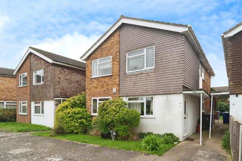 2 bedroom maisonette for sale, Wharf Close, Stanford-Le-Hope