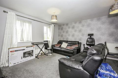 2 bedroom apartment for sale, Lennox Close, Chafford Hundred, Grays