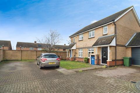 2 bedroom semi-detached house for sale, Cole Avenue, Chadwell St. Mary